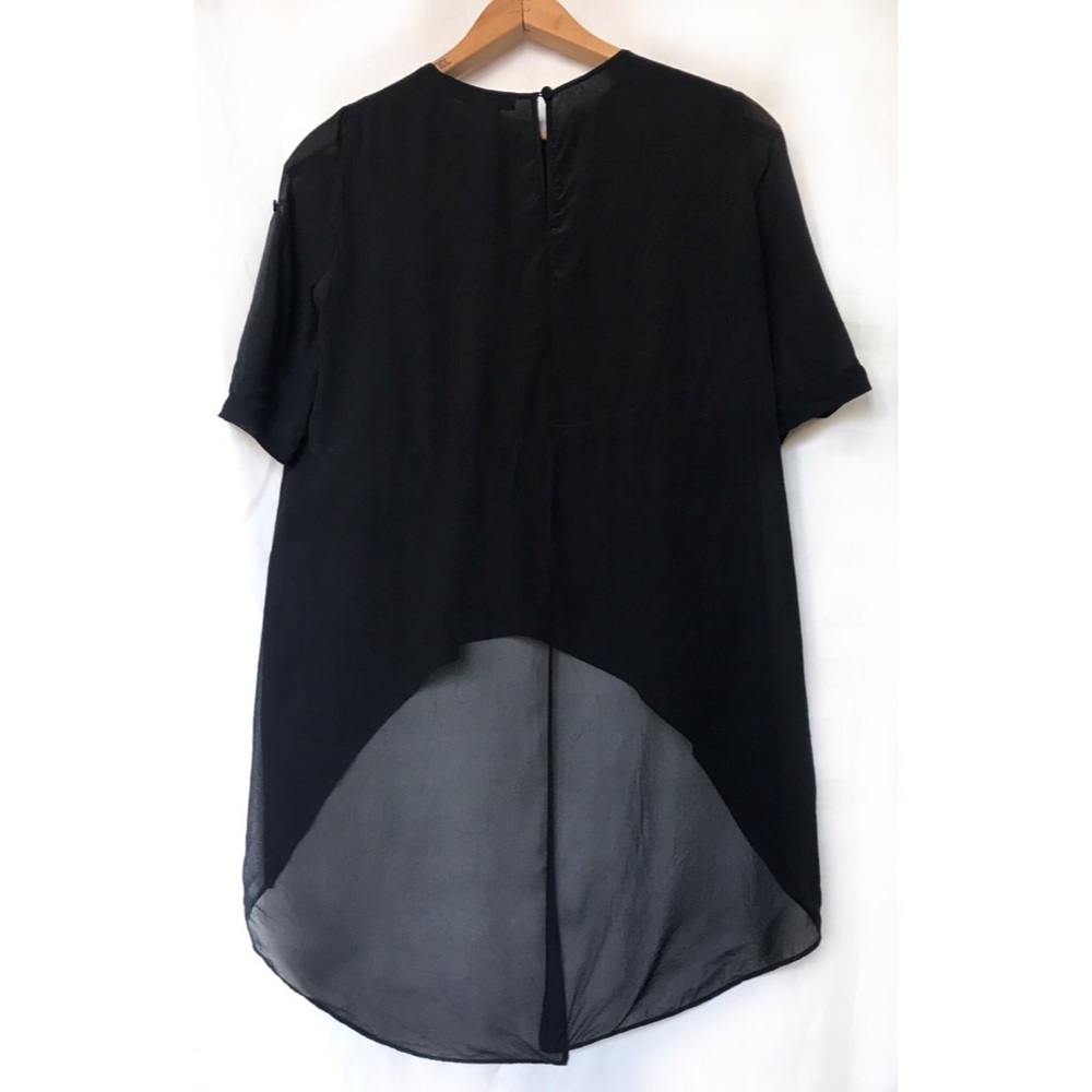BCBG MAXAZRIA SILK BLOUSE - Picture 3 of 8